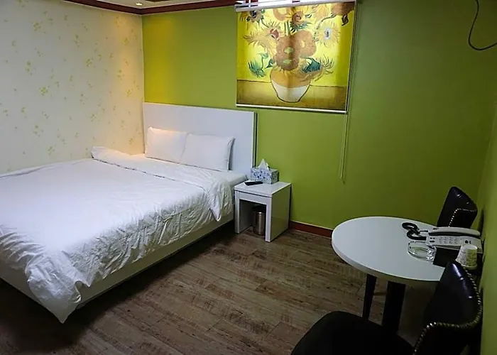 Hotel Dapsimni Grim 2*
